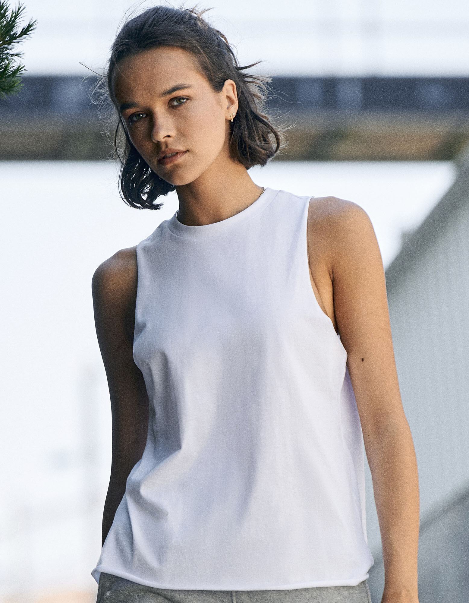 Women's High Neck Slash Armhole Vest