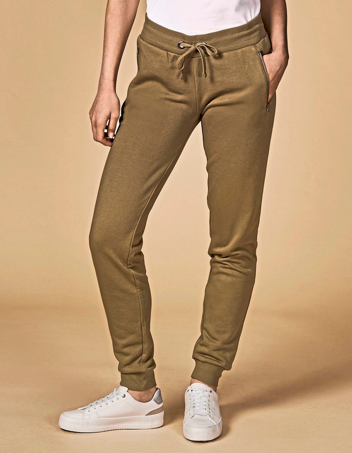 Women's Pants
