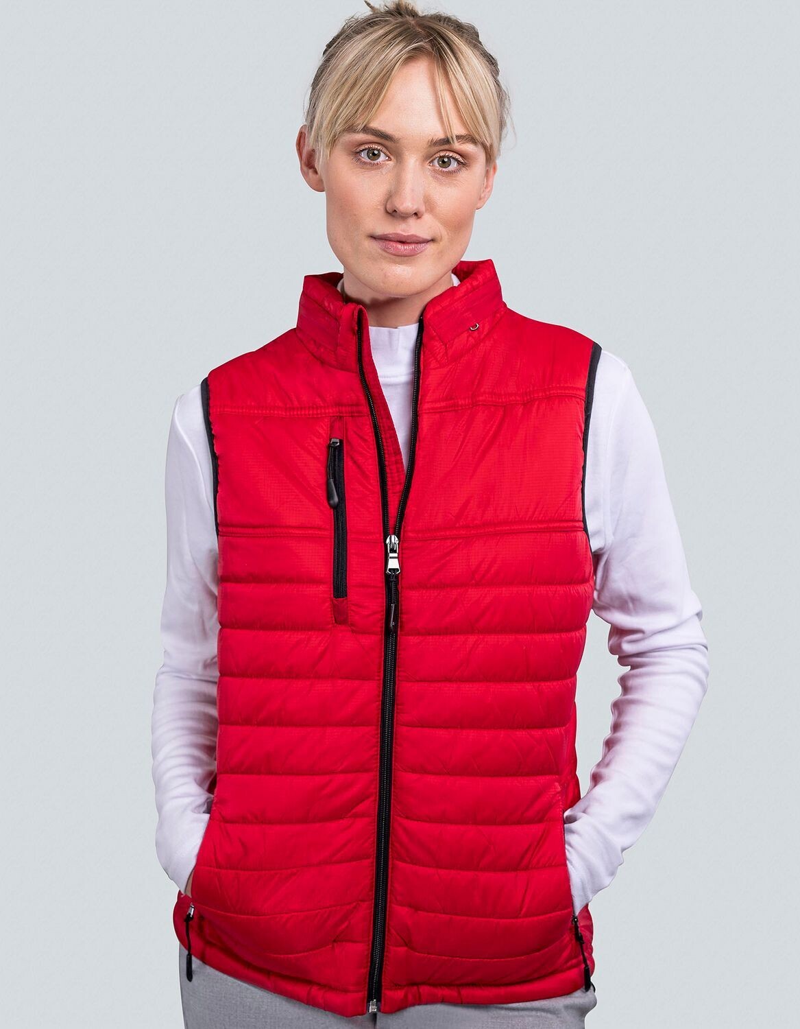 Scaldacorpo performante da donna con cappuccio