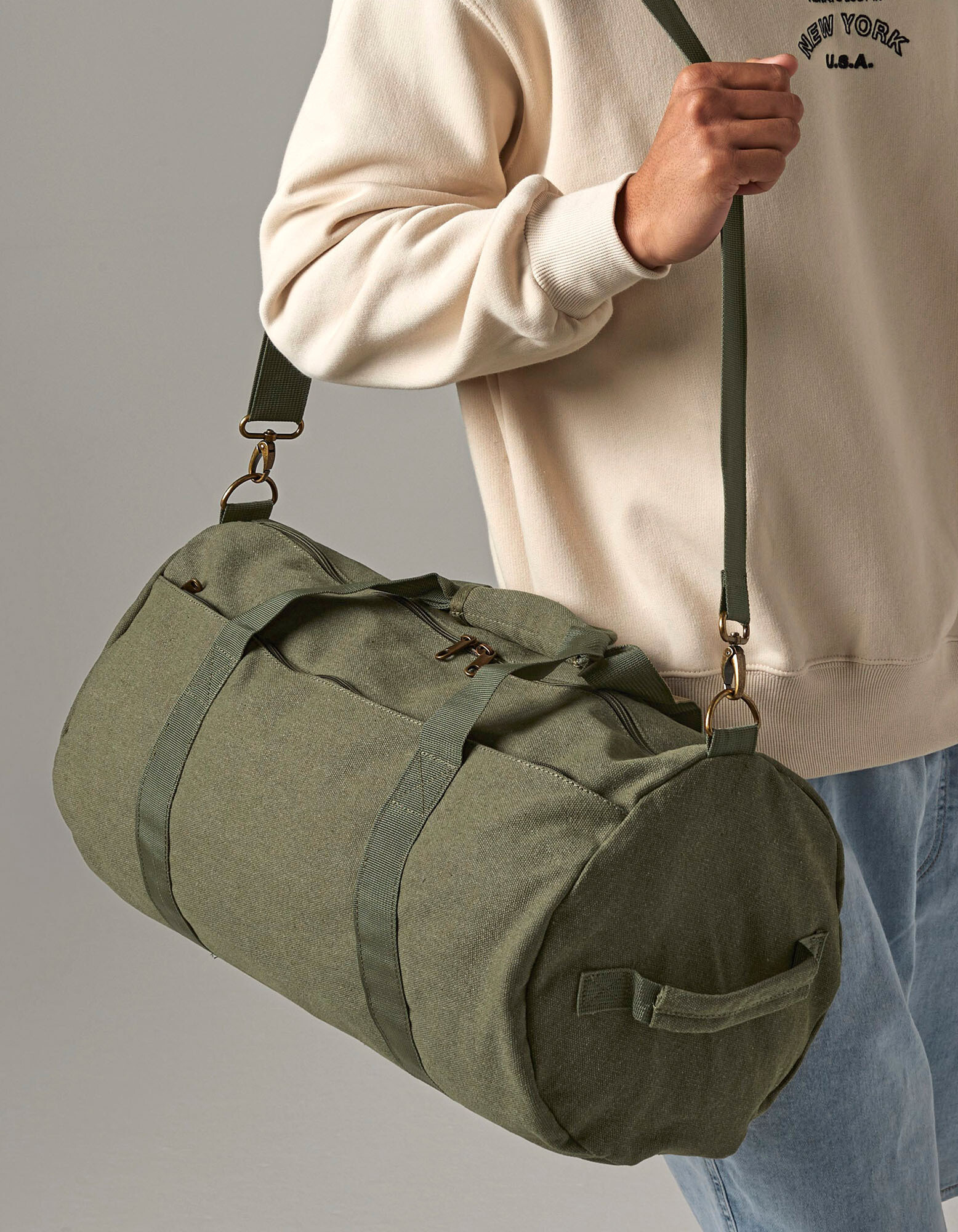 Vintage canvas barrel bag