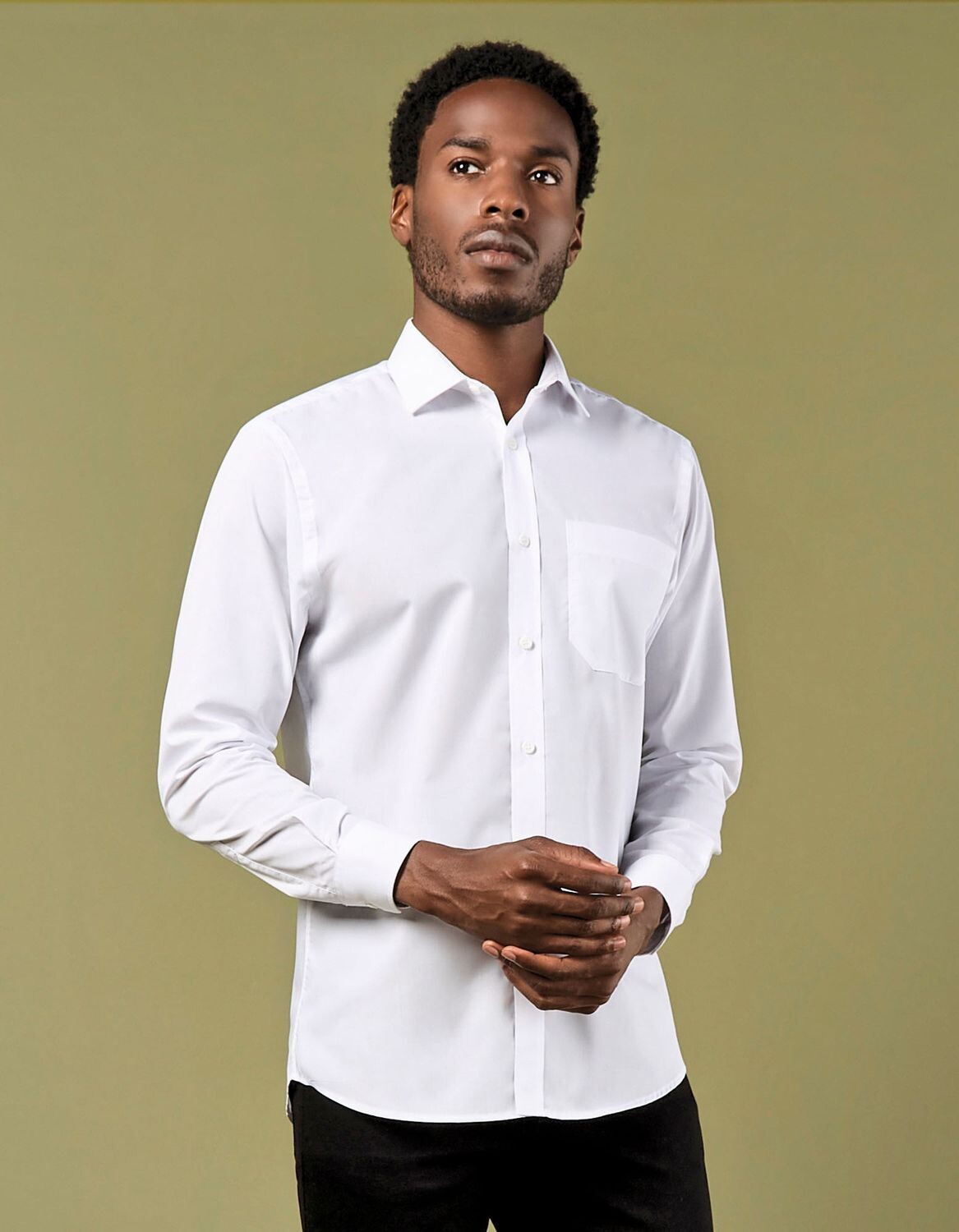 Camicia da uomo in popeline dal taglio sartoriale a maniche lunghe