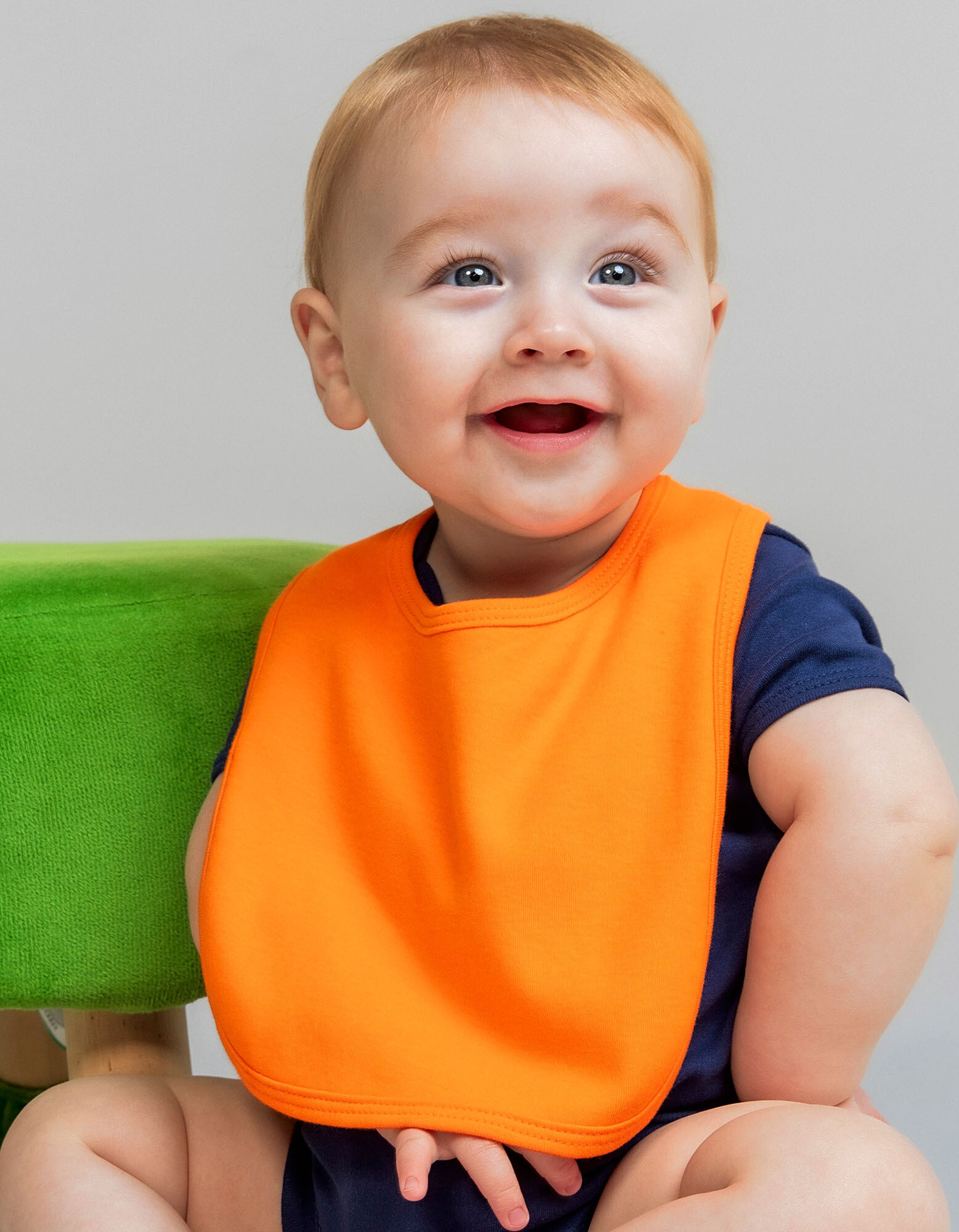 Plain And Contrast Bib