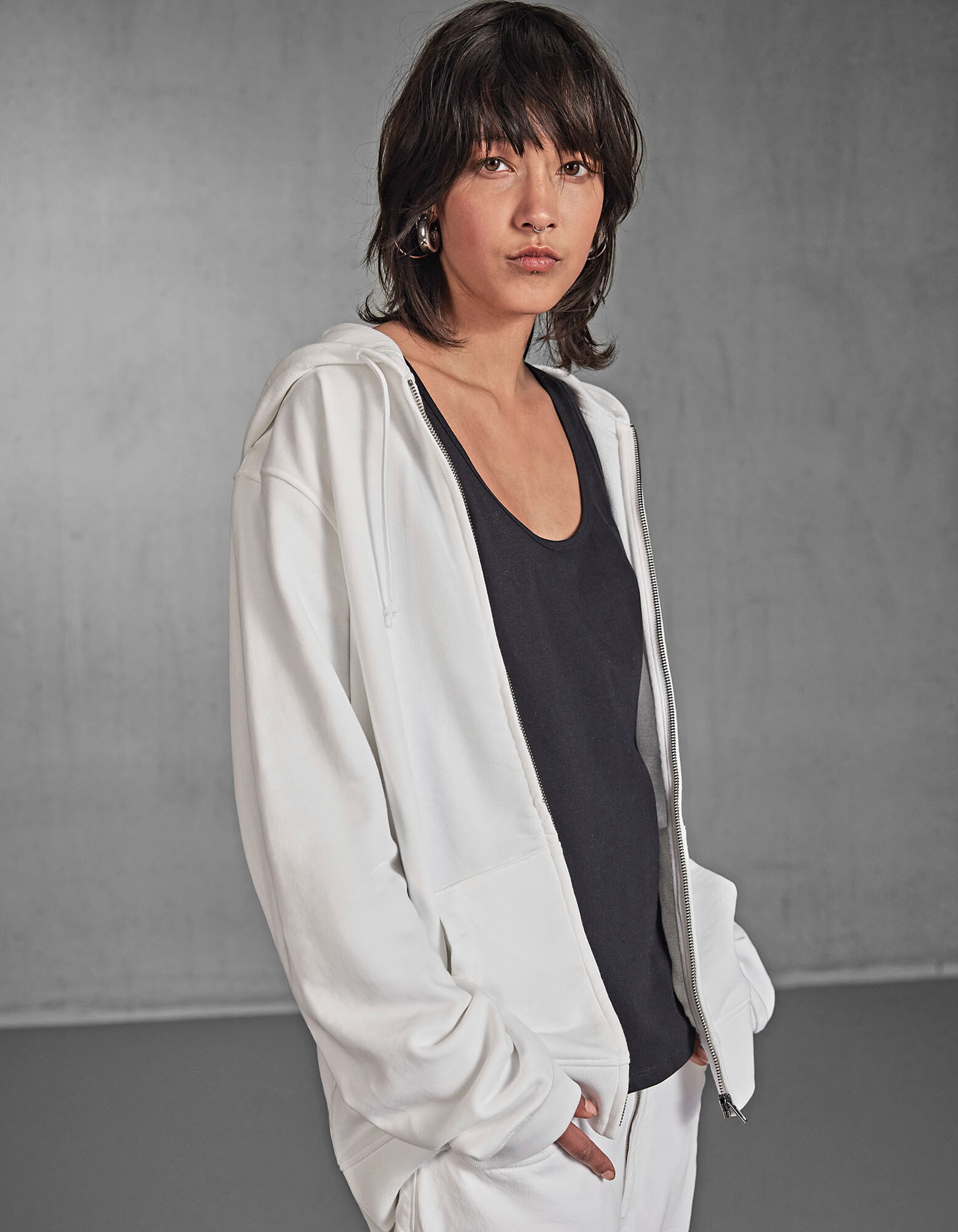 Inspire Zipped Hood Jacket /Women_°