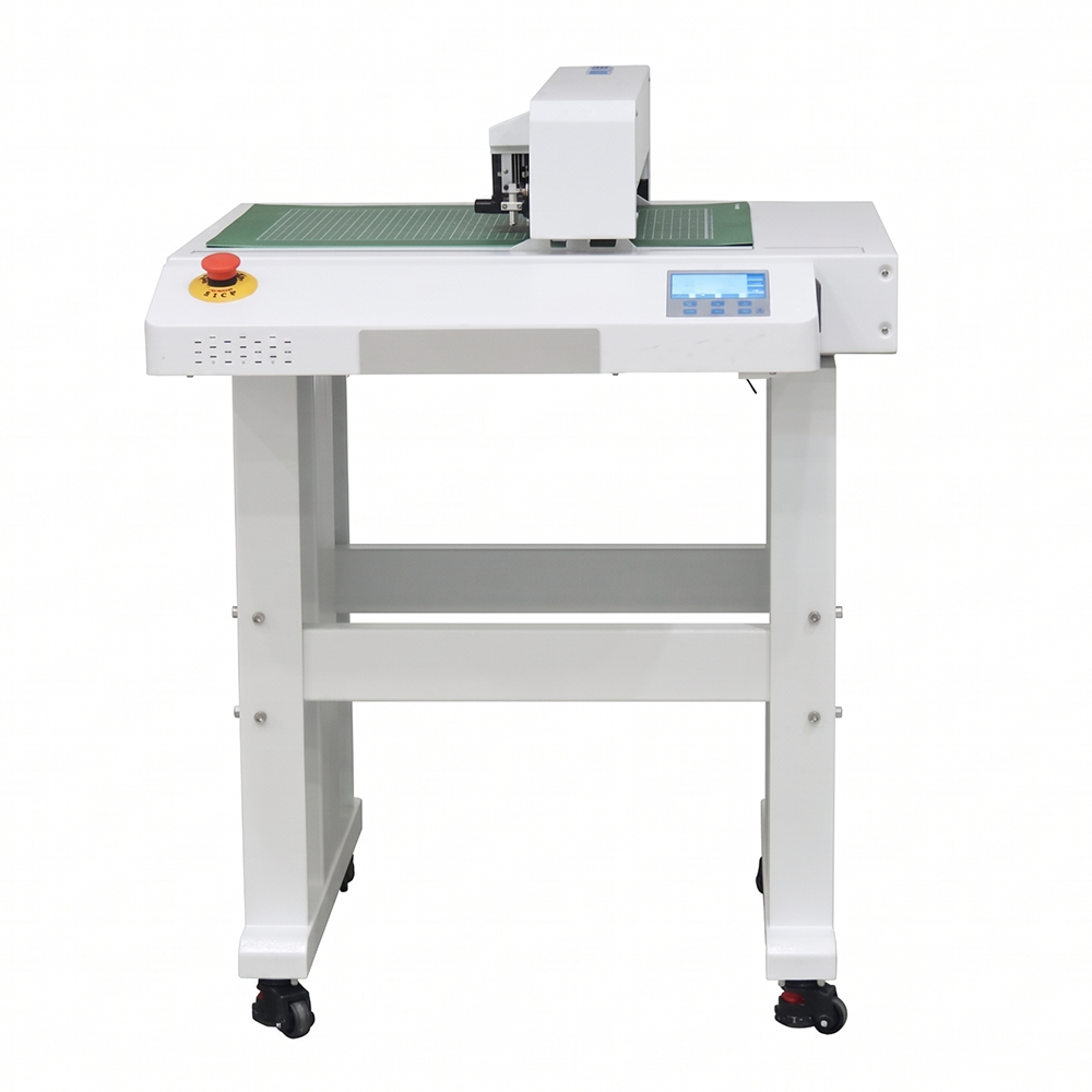 Plotter da tavolo Secabo FC50 II