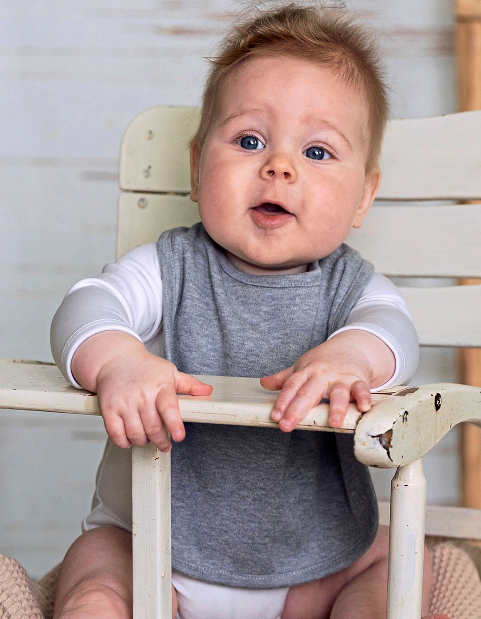 Organic Baby Bib Olli 01