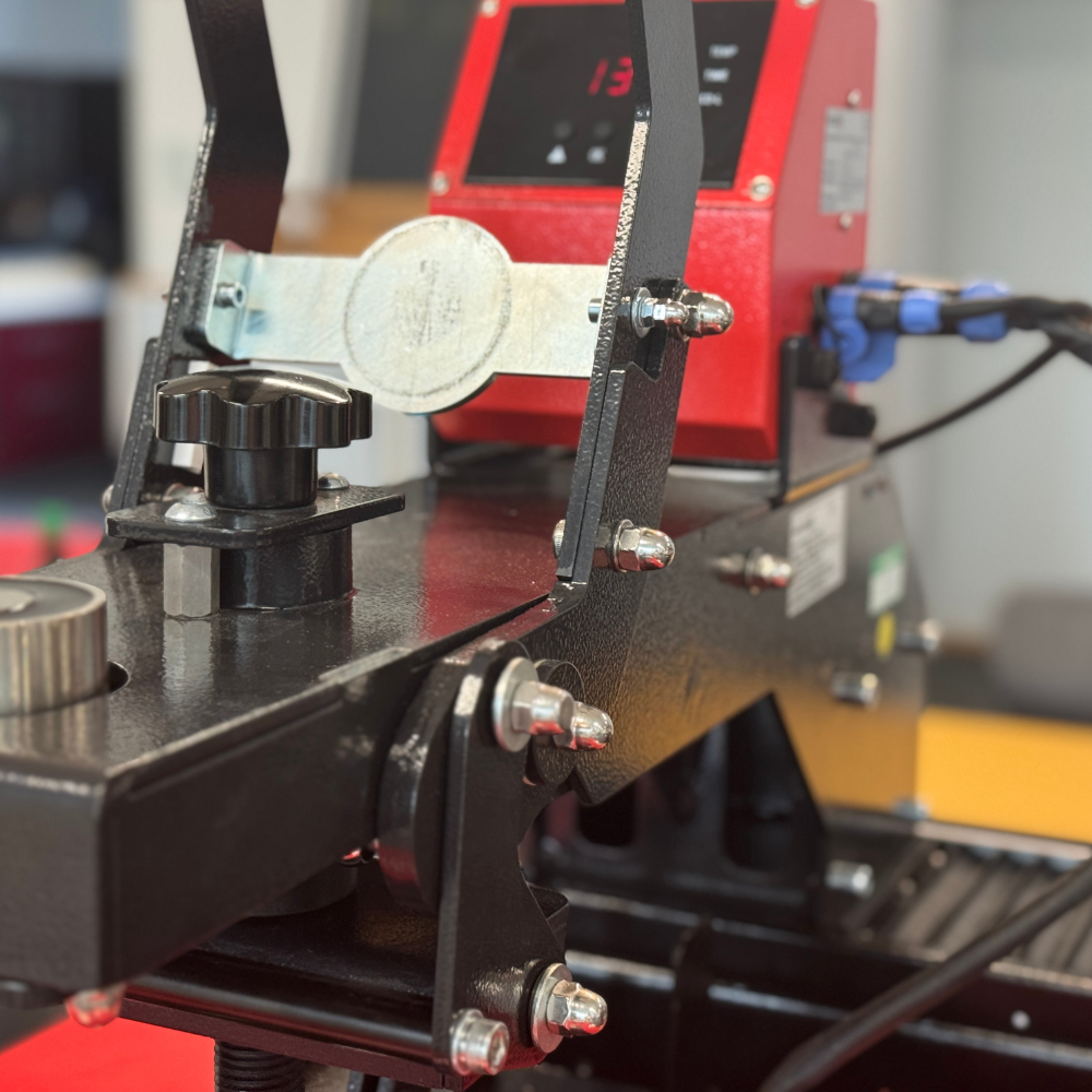 Secabo TD7 LITE: Prensa modular de doble platina para acabado textil