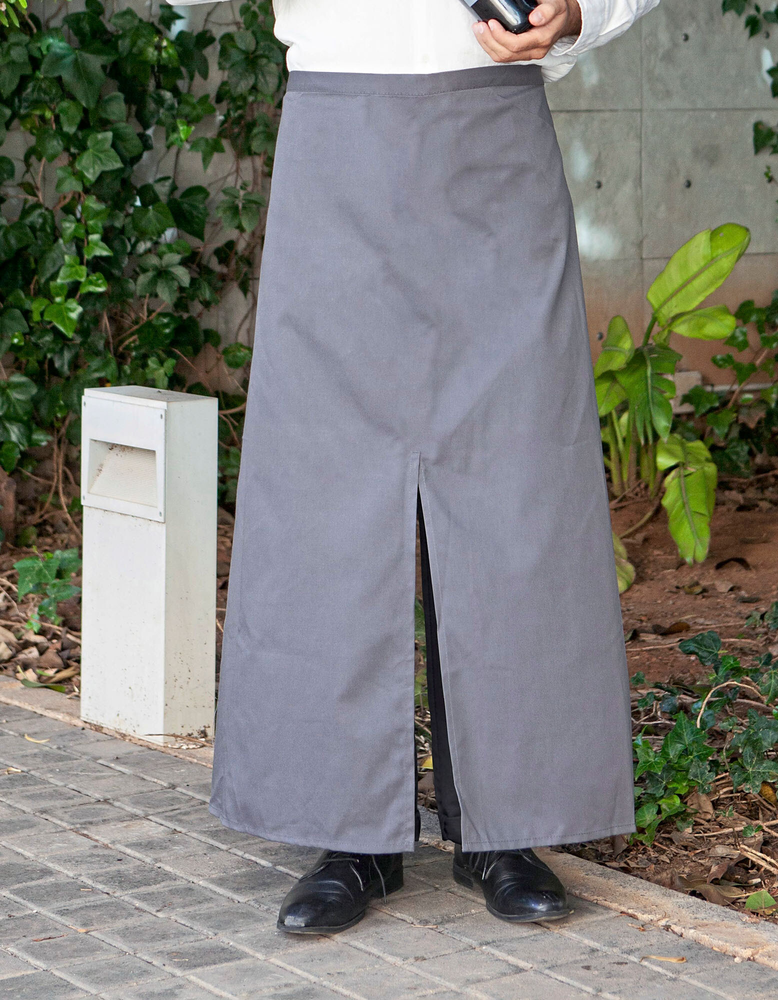 Bistro Apron With Split