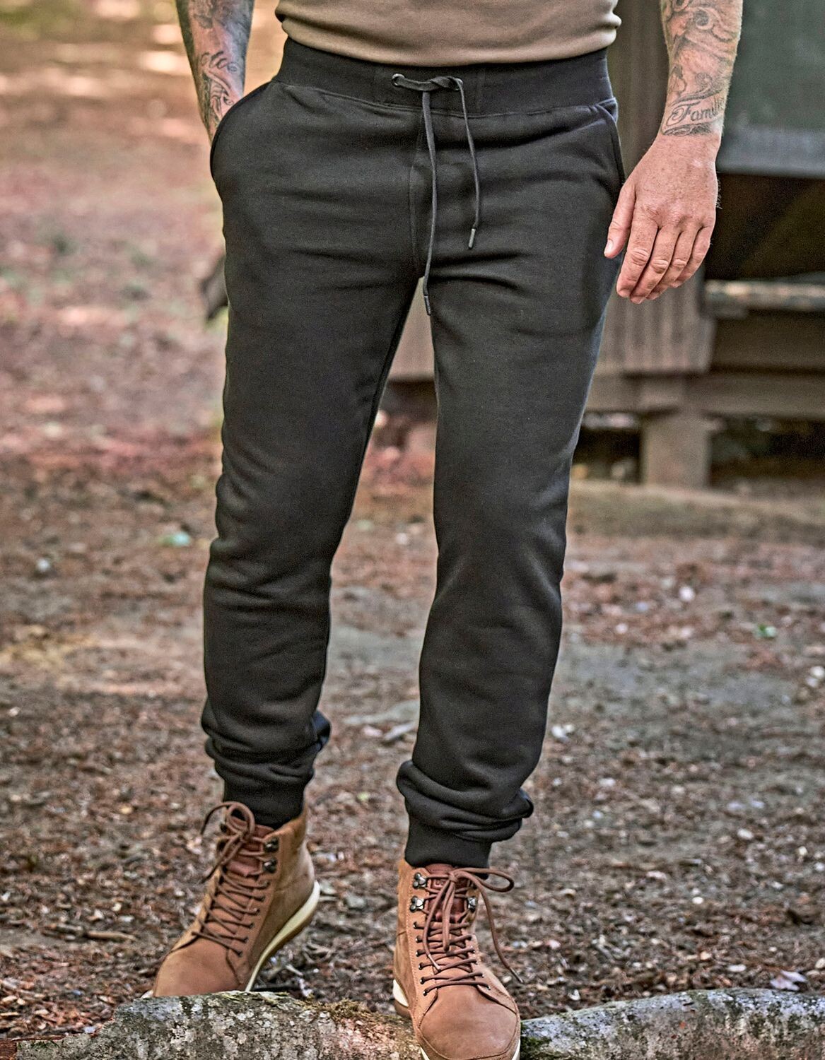 Pantaloni felpati