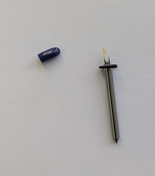 Lame traînante 60° avec clip pour Secabo DTF MultiCut Pro Lame traînante 60° avec clip pour Secabo DTF MultiCut Pro