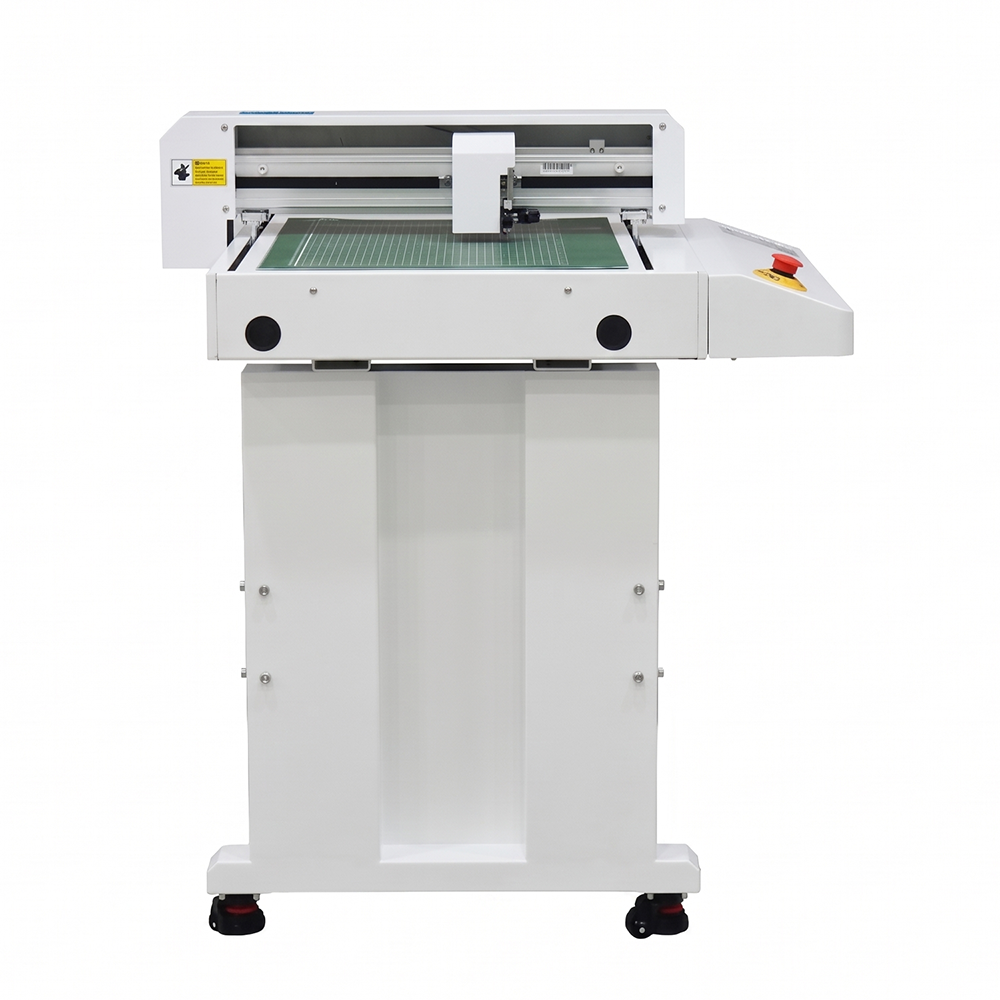 Plotter da tavolo Secabo FC50 II
