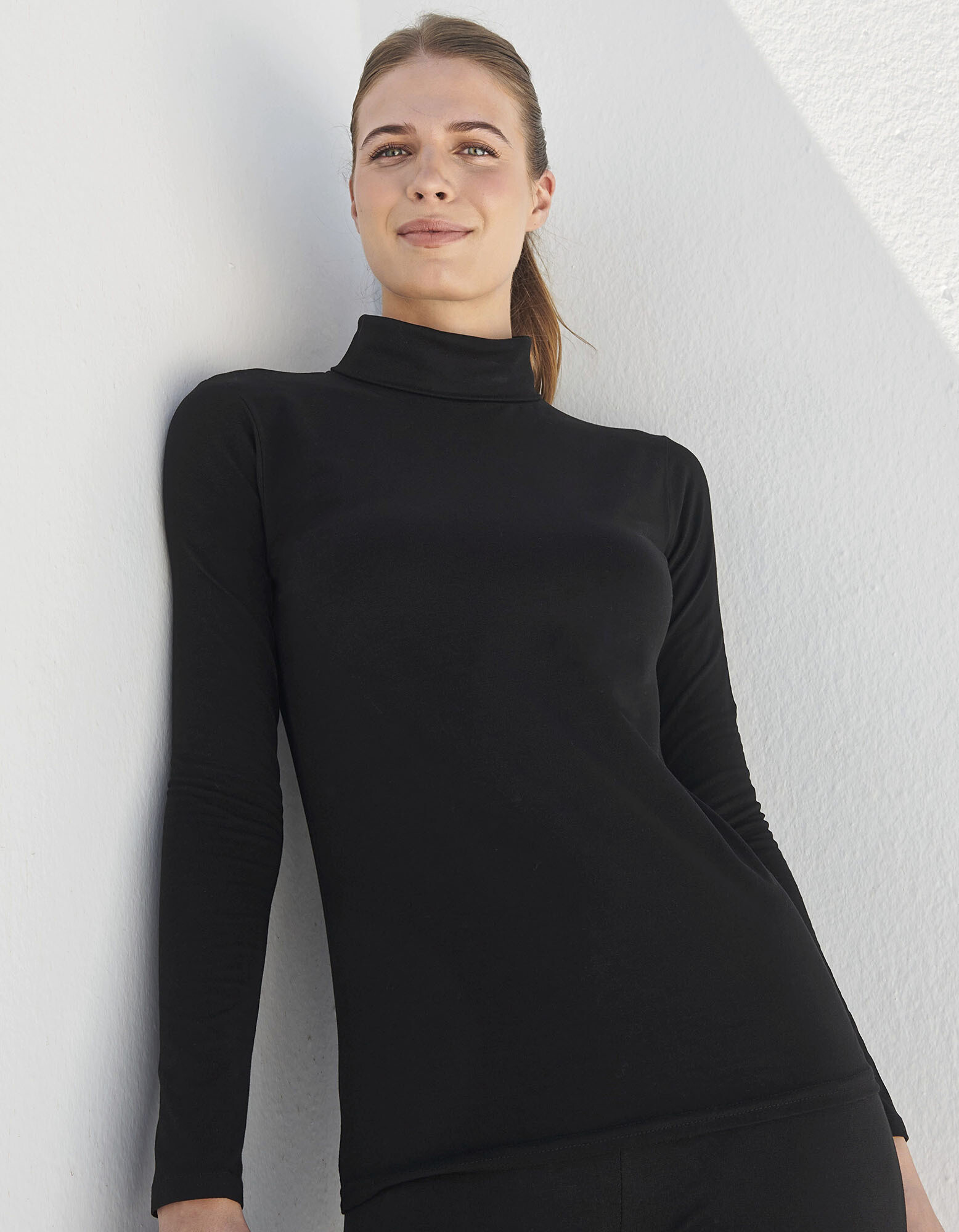 Women´s Feel Good Stretch Roll Neck Top