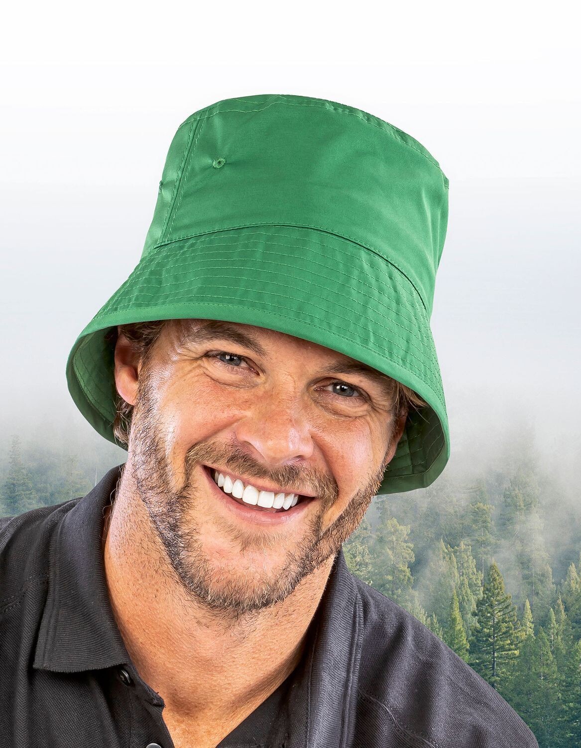 Cappello a secchiello con bordo legato riciclato