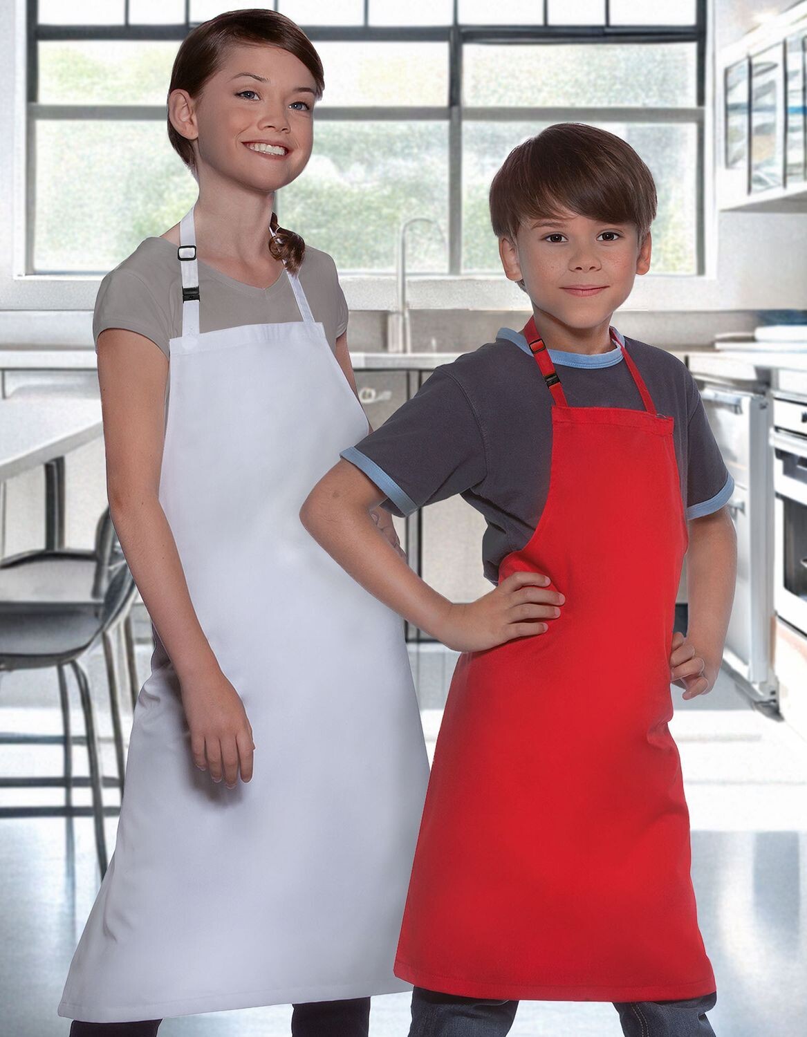 Basic children's bib apron with buckle