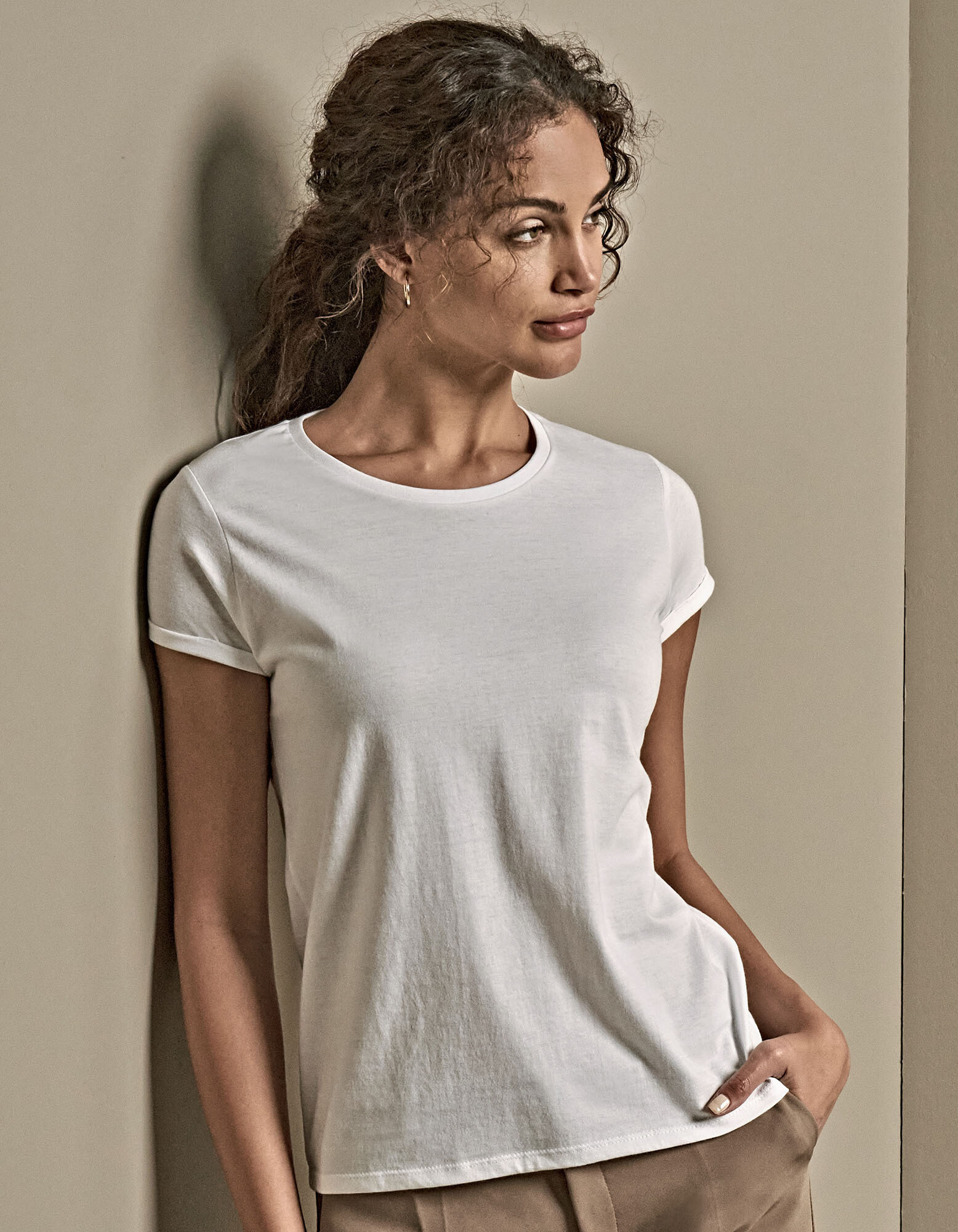 Women's Roll-Up Tee