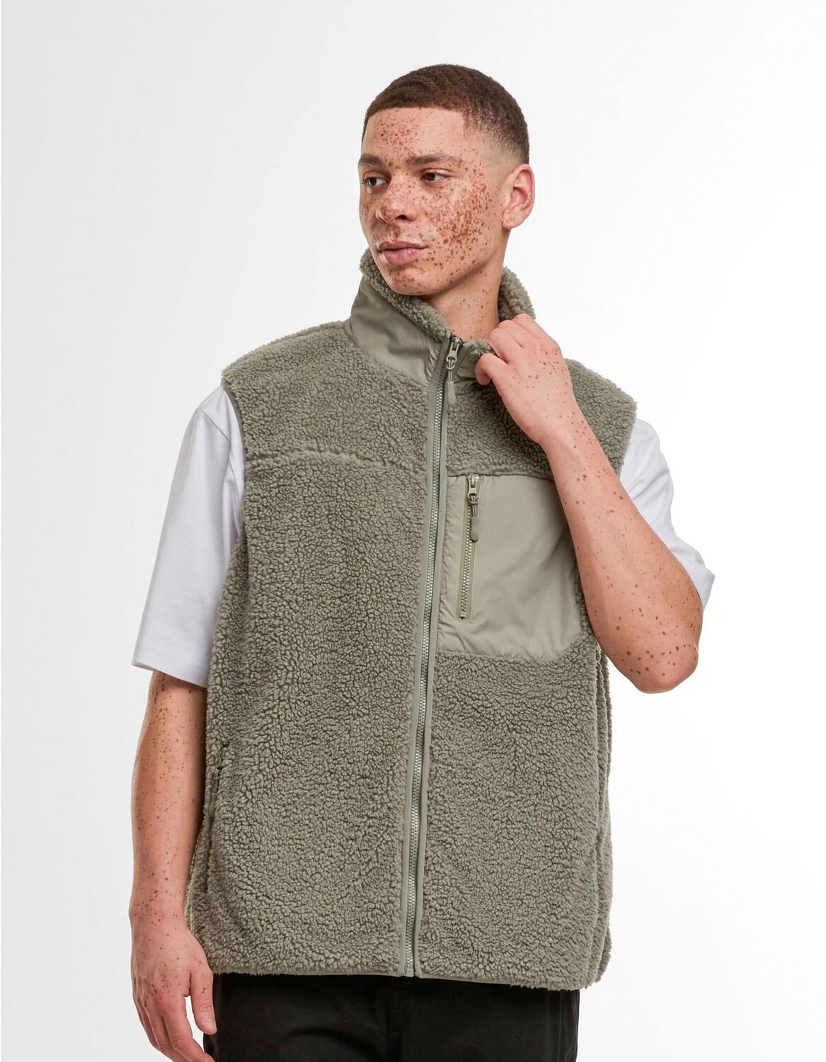 Gilet in sherpa legato