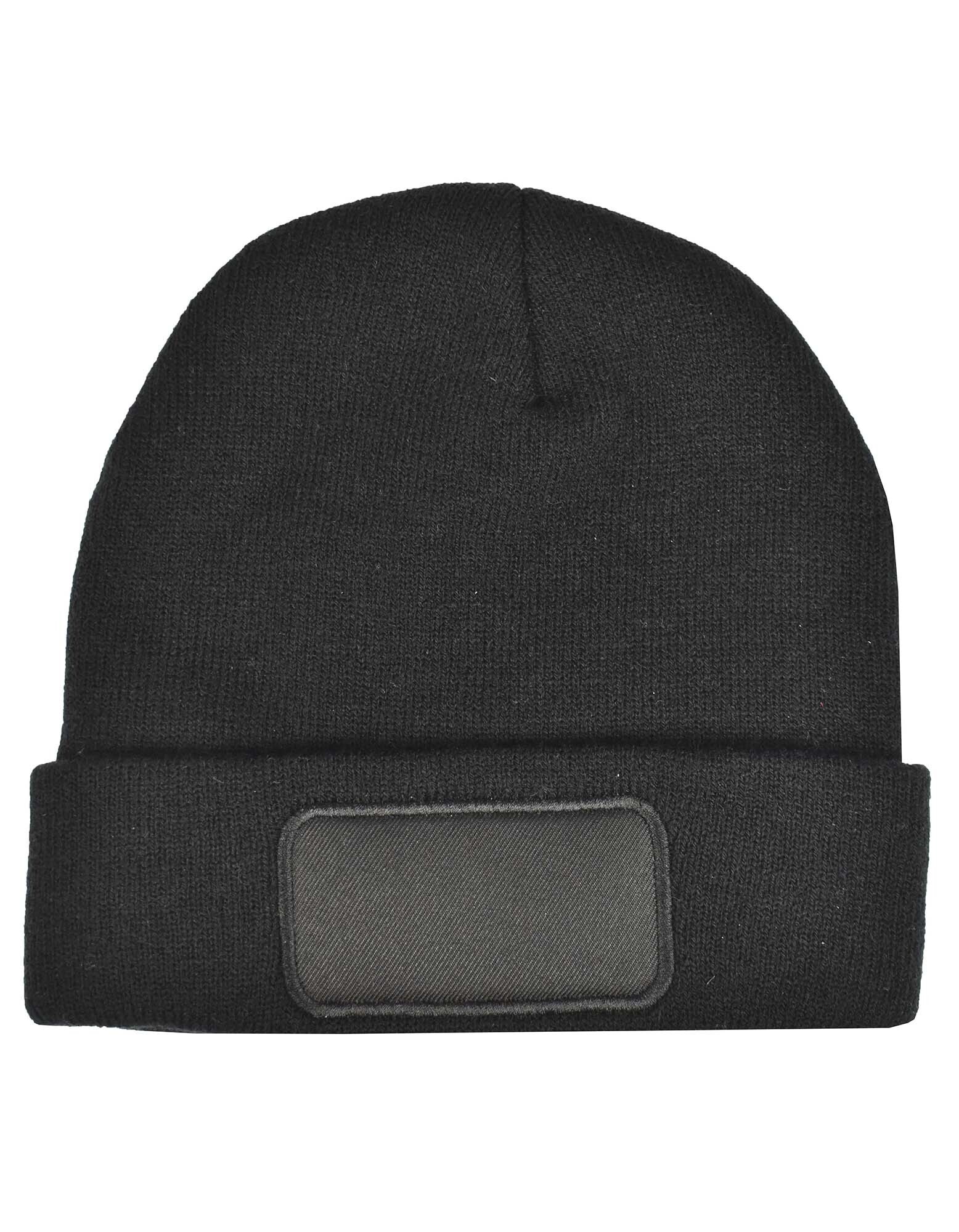 Knitted hat with patch