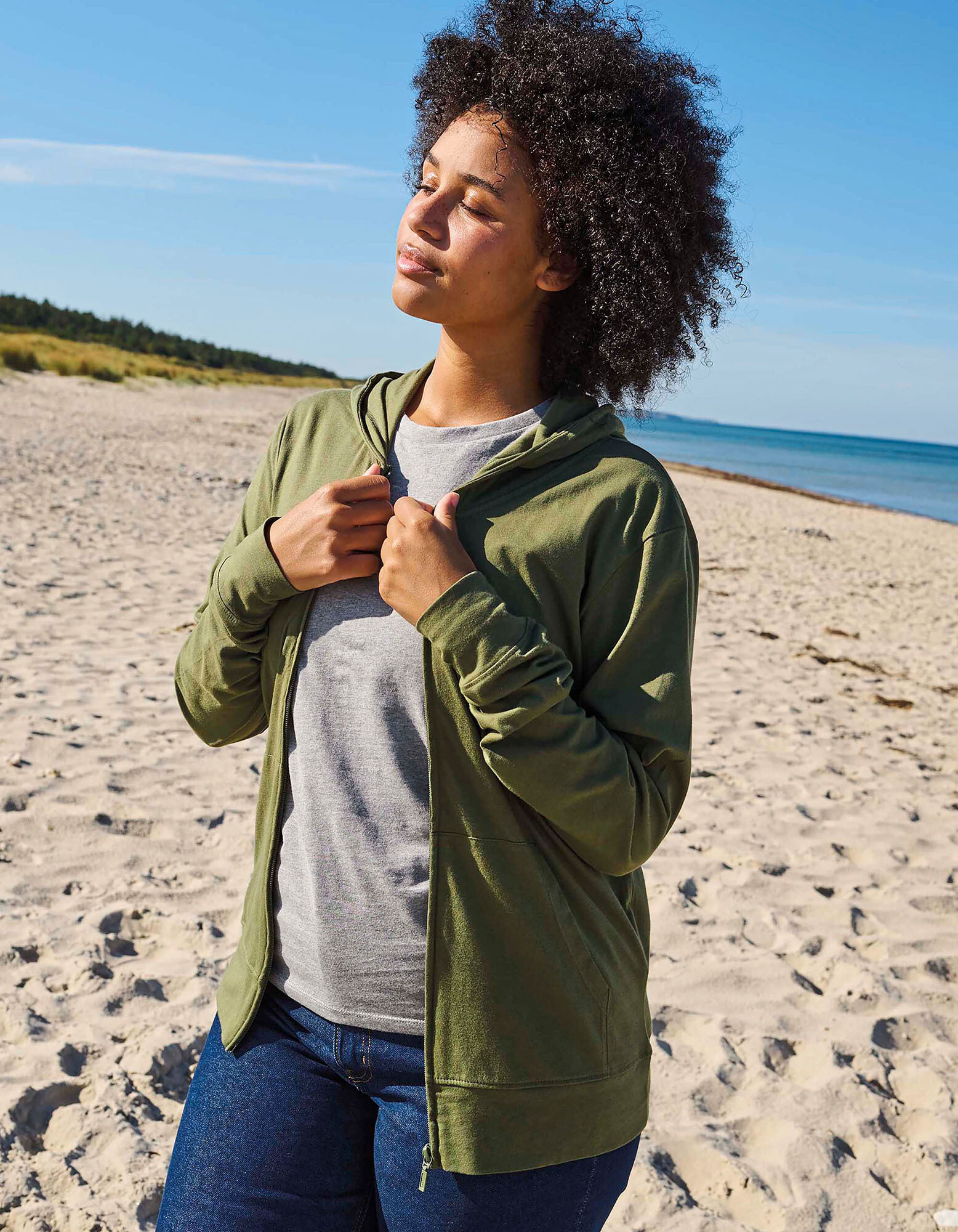 Unisex Jersey Hoodie With Zip