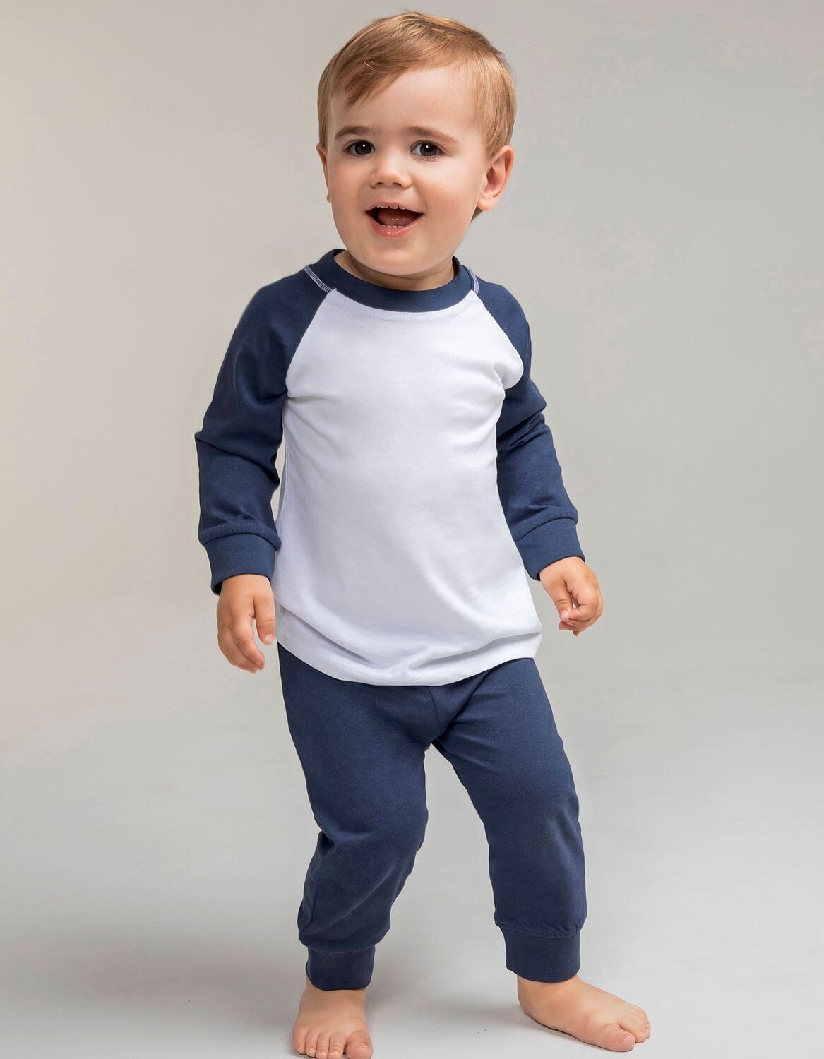 Childrens' pyjamas