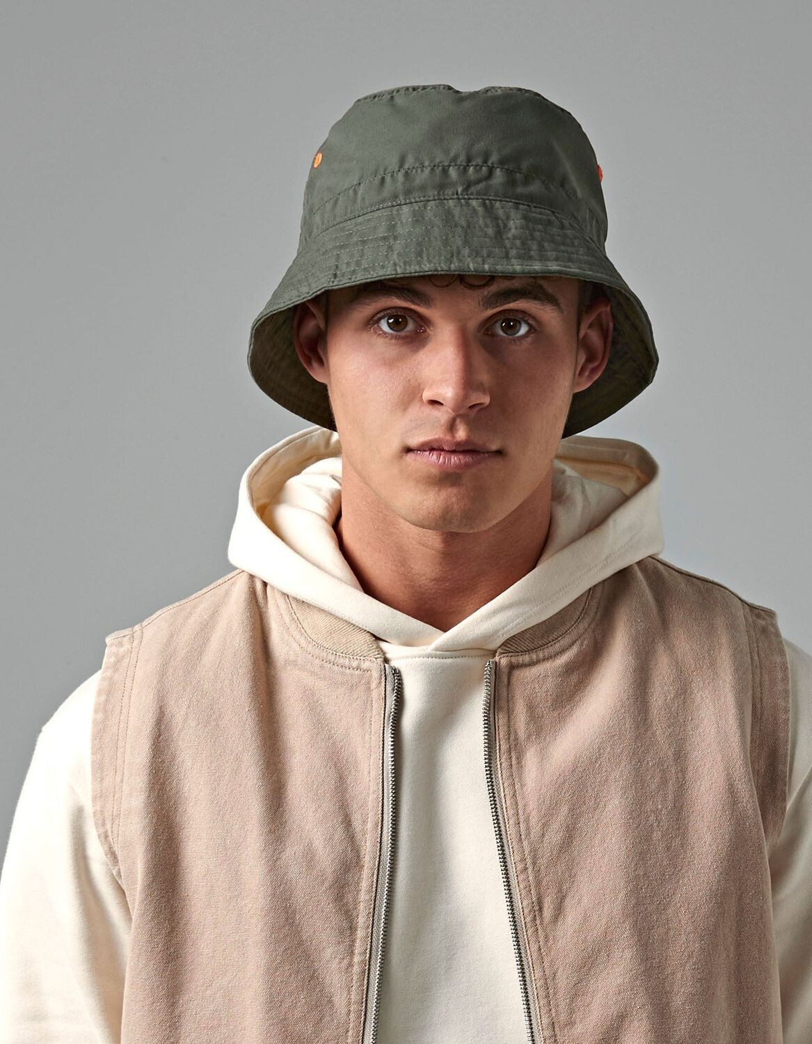 Cappello a secchiello in poliestere riciclato