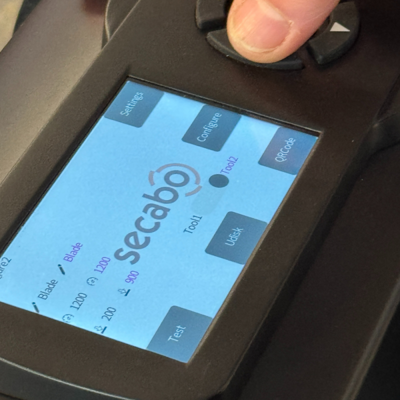 Secabo T120 III: Future-proof cutting plotter for precise contour cuts